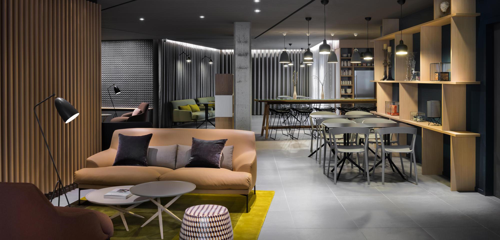 Okko Hotels Nantes Centre Ville Exterior photo